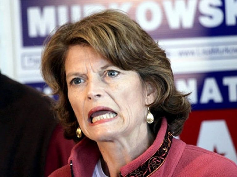 Read more about the article Alaska Senator Lisa Murkowski Now Has A Republican Primary Challenger