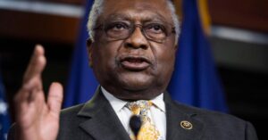 Read more about the article House Majority Whip Clyburn faces possible $5,000 metal detector fine