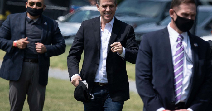 Read more about the article Hunter Biden’s laptop keeps damning Joe, but most media just ignore it