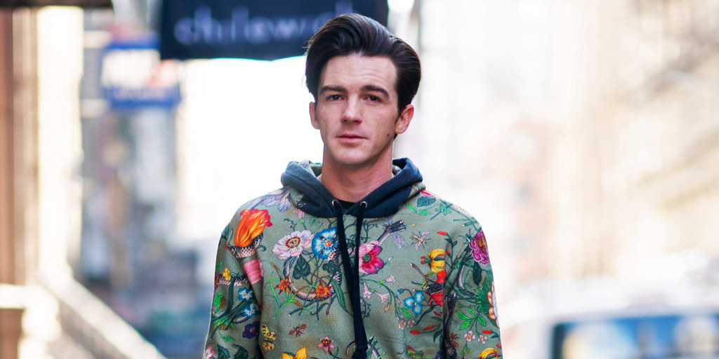 You are currently viewing Drake Bell, former Nickelodeon star, gets probation for child endangerment.