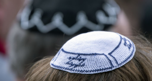 Read more about the article Top Rabbi reveals what may prompt Jews to ‘leave’ Europe