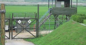 Read more about the article North and South Korea restore communication channels in an effort to improve their relationship