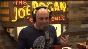 Read more about the article Rogan jests about suing CNN for Ivermectin disinformation