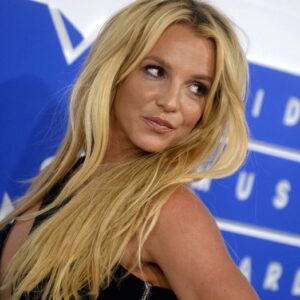 Read more about the article Britney Spears says she’s writing a book about a girl’s ghost ‘stuck in limbo be