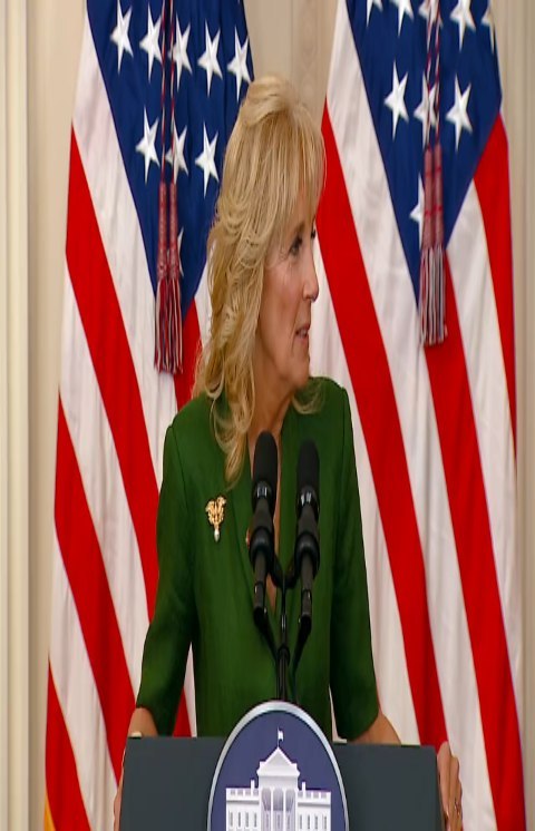 Read more about the article DR. Jill TABLECLOTH BIDEN to kids from military families: “We’re here to honor t