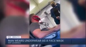 Read more about the article Man kicked off United flight for wearing a thong as a mask supported by fellow passengers who also decide to deplane. 🇺🇸