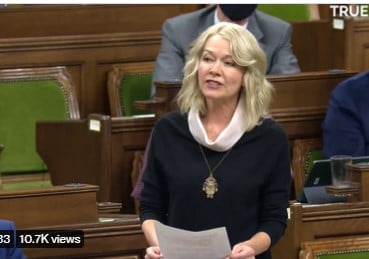 Read more about the article EPIC! Conservative Lawmakers DESTROY Blackface Trudeau for Smearing Working Canadian Truckdrivers as Racists (VIDEO)