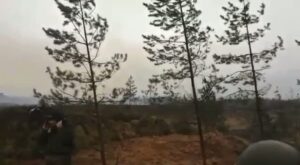 Read more about the article “Supposedly” video of Russians firing missiles into Ukraine.