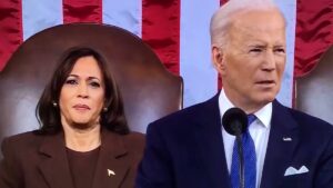 Read more about the article After Biden says “Uranian,” Kamala Harris appears to mouth “Ukrainian”