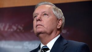 Read more about the article New book says Graham discussed 25th amendment for Trump on Jan. 6