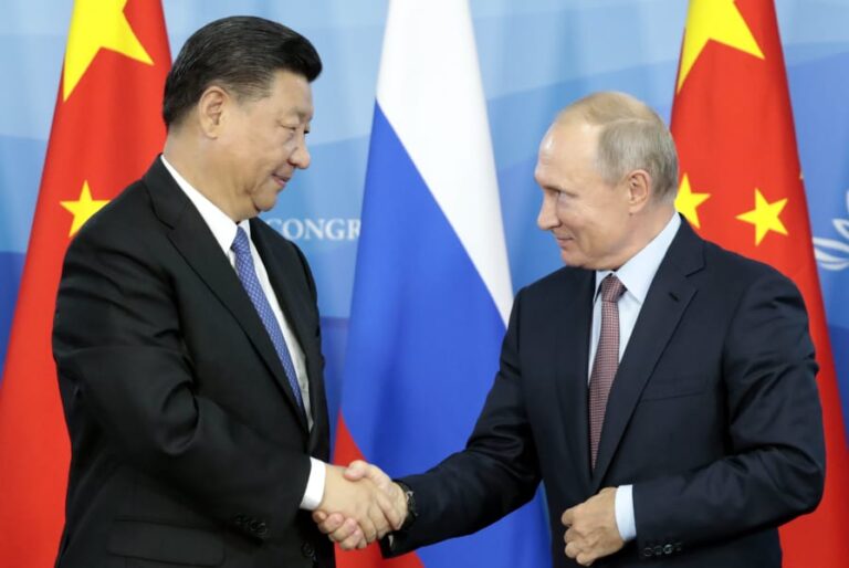 Read more about the article Russia Is Returning To The Gold Standard And China Is Going To Be Next