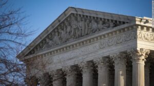 Read more about the article Supreme Court To Overturn Roe v. Wade: Report