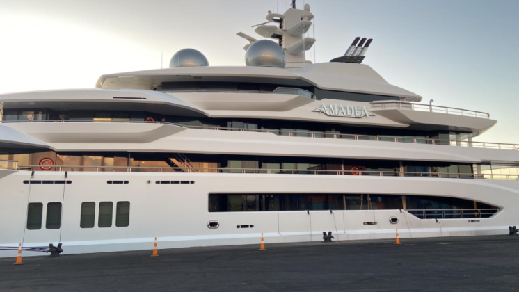 Read more about the article At request of US, Fiji seizes $300 million superyacht belonging to Russian oliga