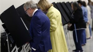 Read more about the article ome counties in Ohio reported temporary delays in submitting ballots as the state held primary elections, citing technical problems with electronic poll books early Tuesday morning.