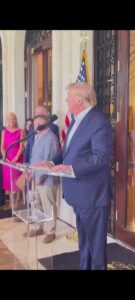 Read more about the article TRUMP PRAISES LEE ZELDIN AT FUNDRAISER AT MAR-A-LAGO:

“Lee fought for me very v