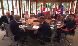 Read more about the article Joe Biden Needs to be Coached by German and French Leaders to Turn and Pose for Group Photo at G7 (VIDEO)