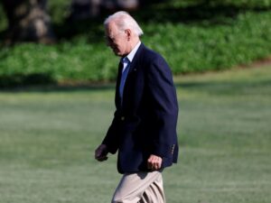 Read more about the article Seven in ten American voters say they do not want Biden to run for reelection in
