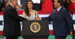 Read more about the article Trump hints 2024 announcement imminent, takes jab at DeSantis