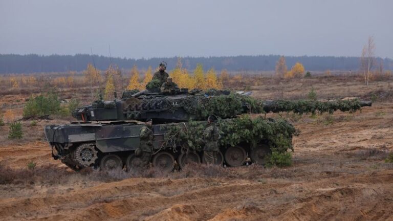 Read more about the article Poland Seeking Permission to Send Ukraine Leopard Tanks While Warning Germany Faces “Isolation”