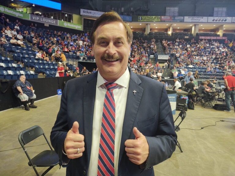 Read more about the article Wow! Latest Poll Shows Mike Lindell Tops Ronna McDaniel and Harmeet Dhillon in Race for Republican Chair